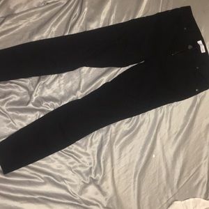 Black skinny jeggings